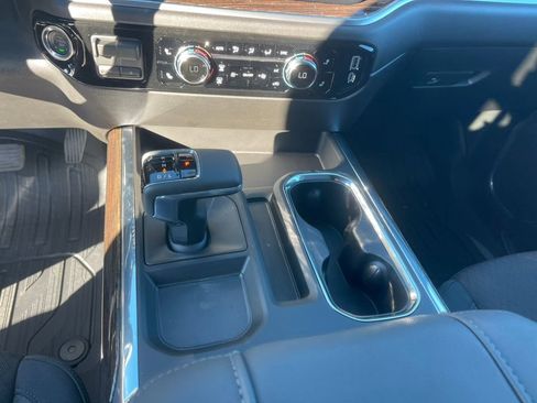 New 2026 GMC Sierra 1500 Elevation image 18