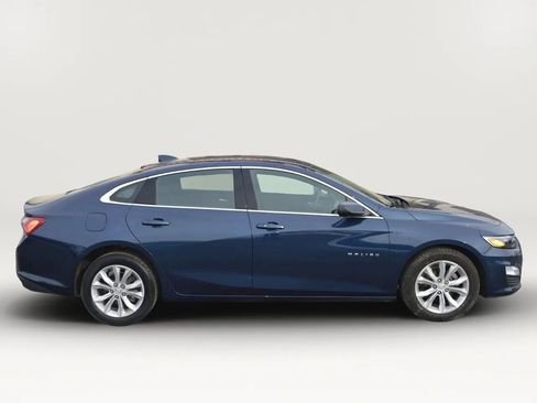 Used 2022 Chevrolet Malibu LT FWD image 6