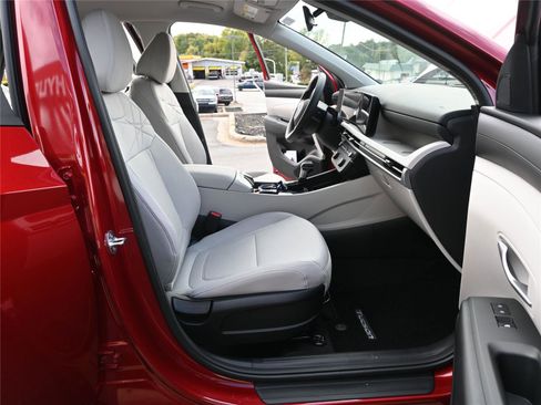 New 2026 Hyundai Tucson SE image 28