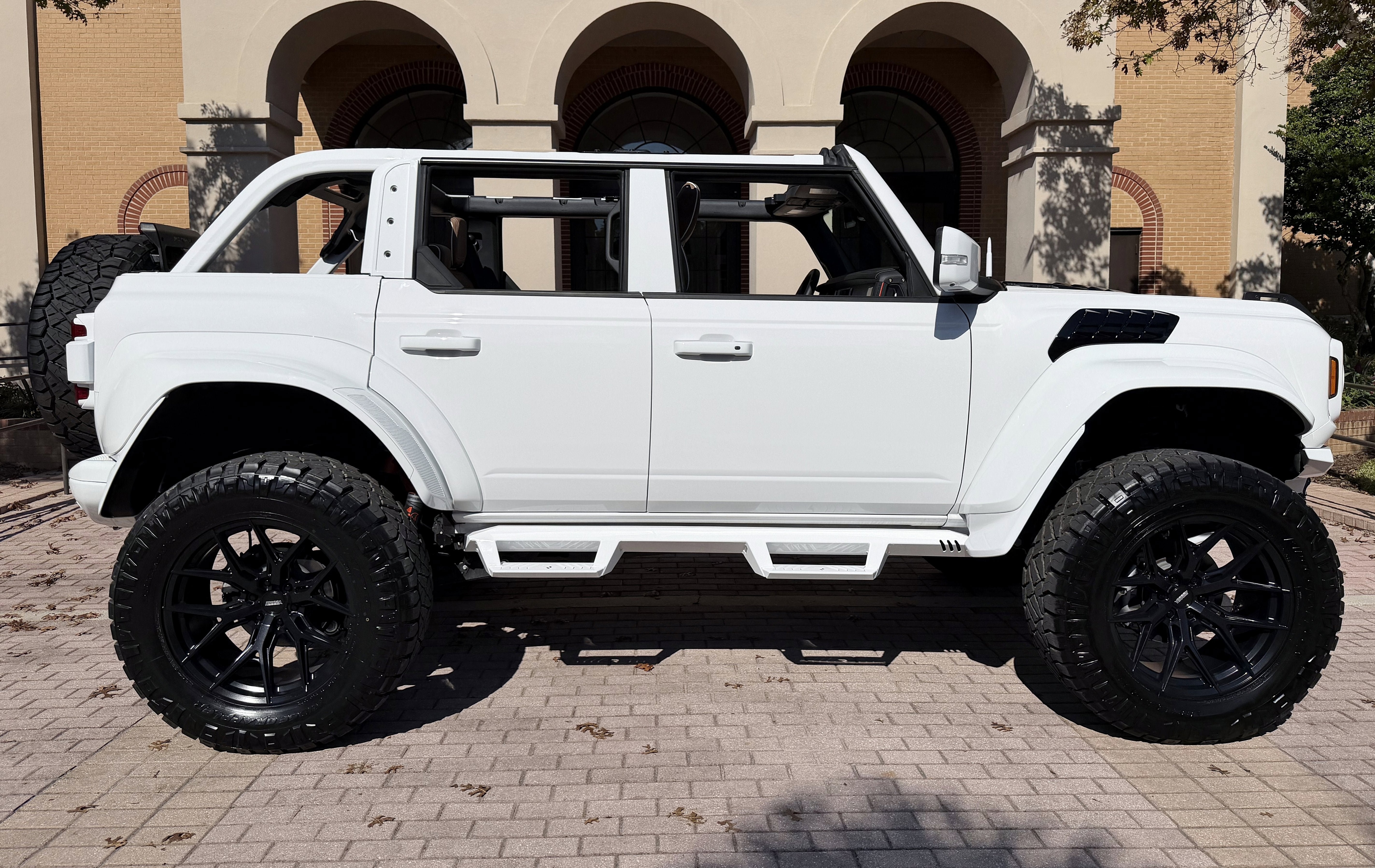 Used 2024 Ford Bronco Raptor AWD/4WD image 5