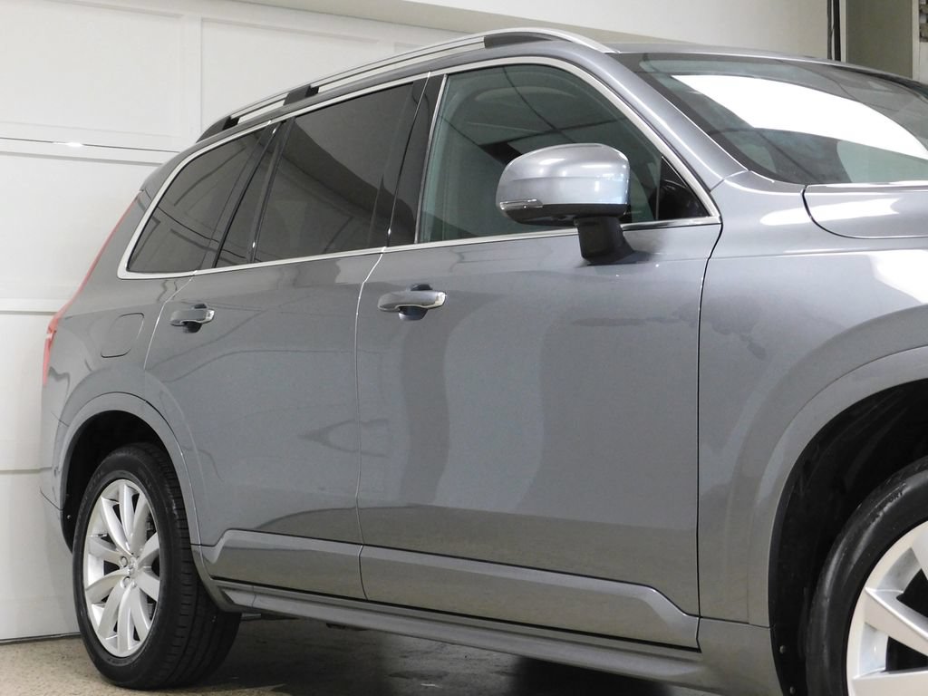 Used 2017 Volvo XC90 T6 Momentum w/ Vision Package AWD/4WD image 7