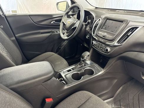 Certified 2024 Chevrolet Equinox LT w/ LPO, Floor Liner Package image 27