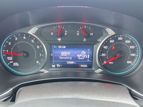 Used 2024 Chevrolet Equinox LT FWD image 16