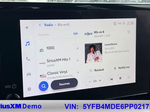 Used 2023 Toyota Corolla LE image 34
