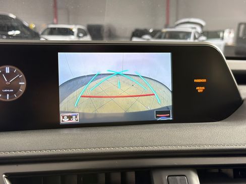 Used 2022 Lexus UX 200 w/ Accessory Package (Z2) FWD image 18