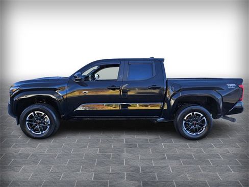 Used 2024 Toyota Tacoma TRD Sport image 4