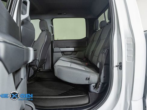 Used 2024 Ford F250 XL w/ STX Appearance Package AWD/4WD image 23
