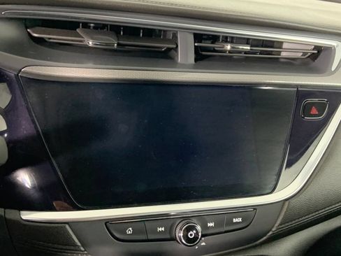 Used 2021 Buick Encore GX Preferred w/ Cold Weather Comfort Package FWD image 22