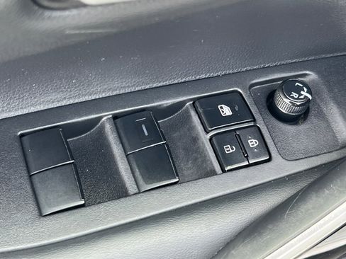 Certified 2023 Toyota Corolla XLE w/ Carpet Mat Package (TMS) image 18