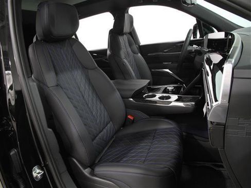 New 2025 Cadillac Escalade IQ Luxury 1 image 22