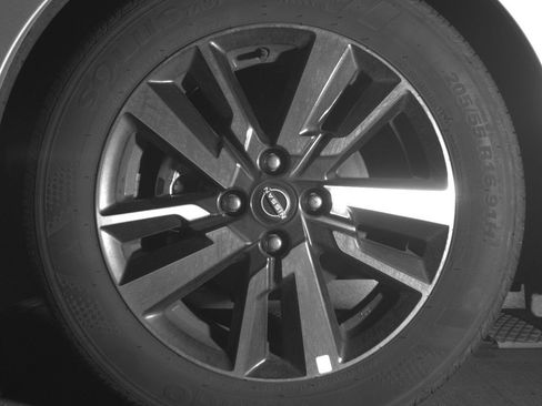 Used 2025 Nissan Versa SV FWD image 12