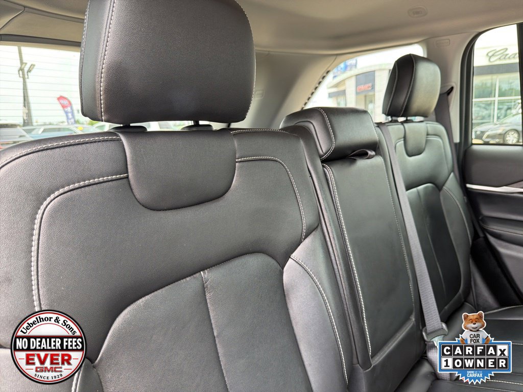 Used 2023 Jeep Grand Cherokee Limited w/ Trailer Tow Prep Group (B) AWD/4WD image 5