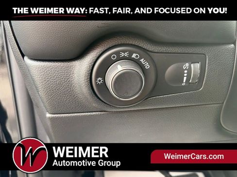 Used 2024 Dodge Durango GT AWD/4WD image 31