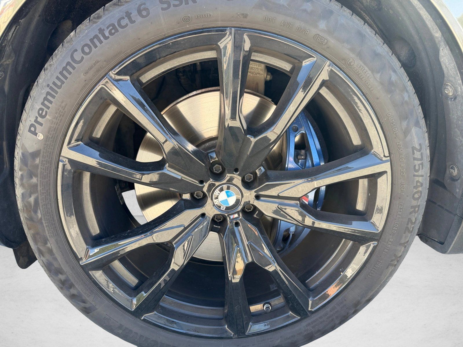 Used 2025 BMW X7 M60i AWD/4WD image 9