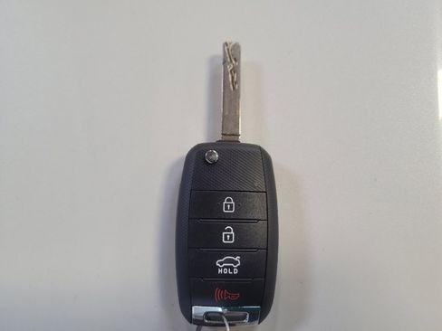 Used 2018 Kia Optima LX FWD image 32