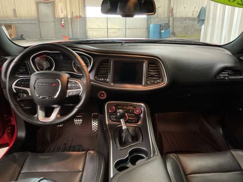Used 2018 Dodge Challenger R/T Plus image 23