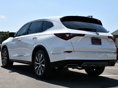Used 2025 Acura MDX w/ Technology Package FWD image 7