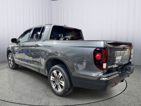 Used 2018 Honda Ridgeline RTL-T image 10