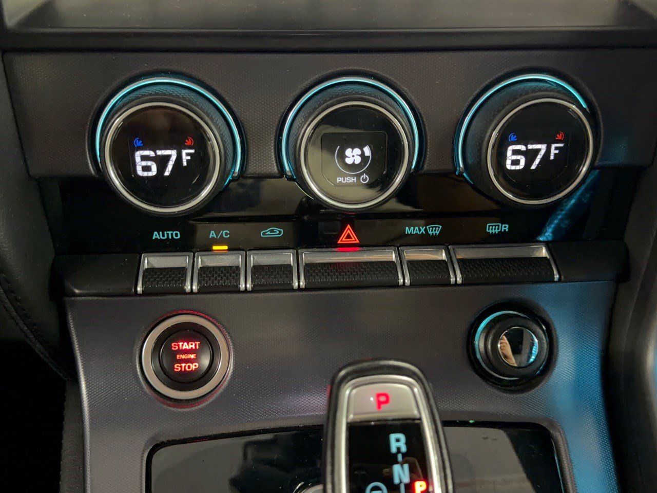 Used 2020 Jaguar F-TYPE Convertible RWD image 22