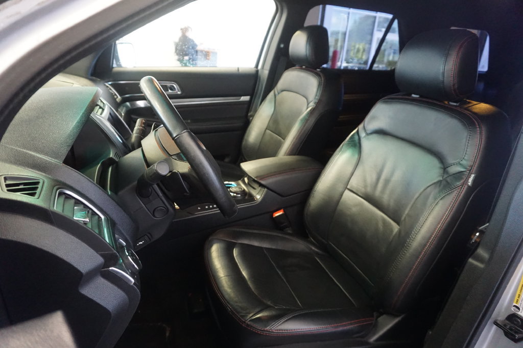 Used 2016 Ford Explorer Sport w/ Equipment Group 401A AWD/4WD image 20