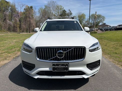 Used 2022 Volvo XC90 T6 Momentum w/ Advanced Package image 3