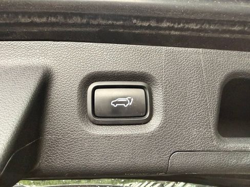 Used 2023 Hyundai Santa Fe Limited AWD/4WD image 46