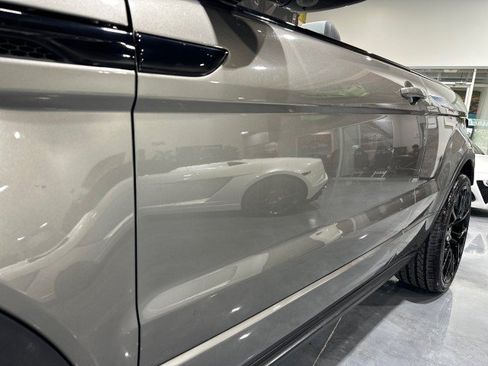 Used 2018 Land Rover Range Rover Evoque HSE Dynamic AWD/4WD image 18