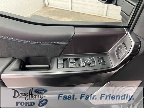 New 2026 Ford F250 Platinum AWD/4WD image 29