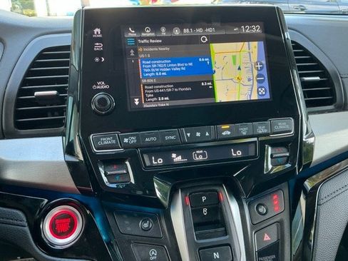 Certified 2022 Honda Odyssey Touring image 34