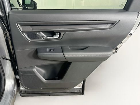 Used 2025 Honda CR-V Sport-L image 30