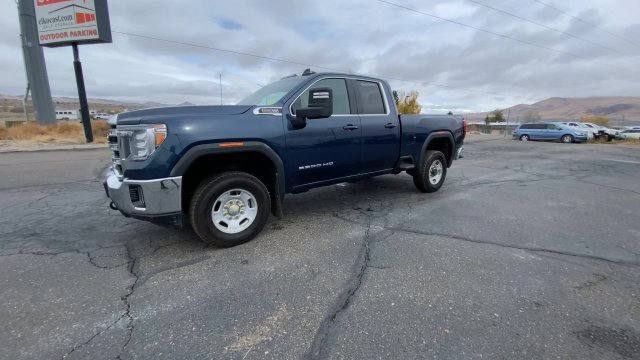 Used 2023 GMC Sierra 2500 SLE w/ SLE Convenience Package AWD/4WD image 4