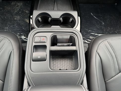 New 2025 Ford Mustang Mach-E Premium image 24