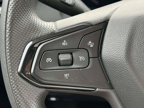 Used 2024 Chevrolet TrailBlazer LT FWD image 24