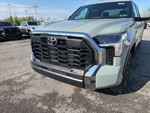 New 2026 Toyota Tundra SR5 AWD/4WD image 6