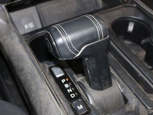 Used 2022 Ford F150 Platinum w/ FX4 Off-Road Package image 30