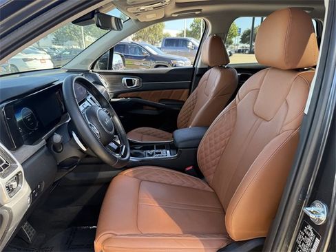 Used 2022 Kia Sorento SX Prestige w/ Rust Color Package image 27