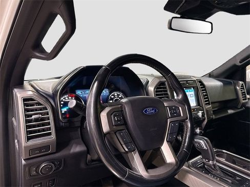 Used 2018 Ford F150 Limited image 8