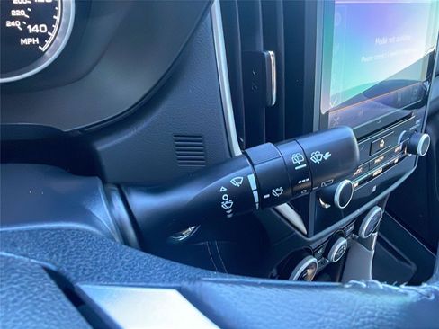 Used 2019 Subaru Forester Limited w/ Popular Package #3 image 27