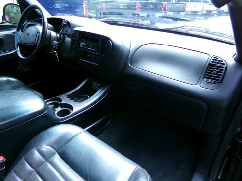 Used 2002 Ford F150 Harley-Davidson RWD image 12