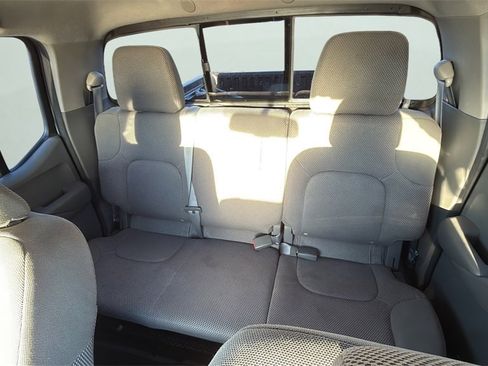 Used 2016 Nissan Frontier SV w/ SV Value Truck Package image 13