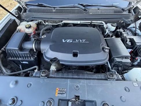 Used 2018 GMC Canyon SLT image 21