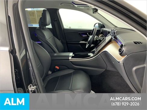 Used 2023 Mercedes-Benz GLC 300 image 37