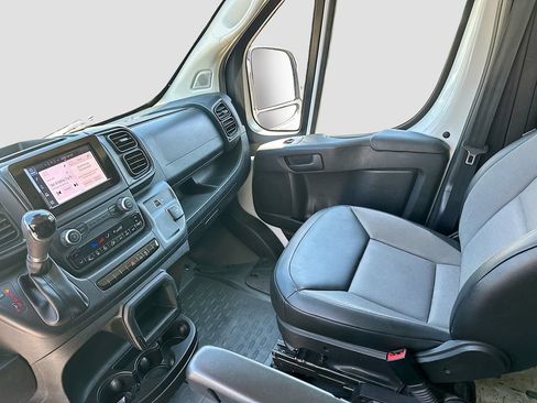 Used 2023 RAM ProMaster 2500 FWD image 21