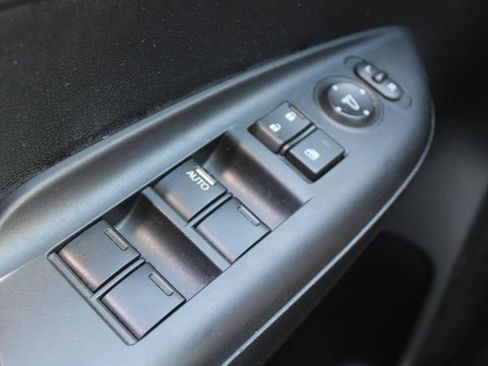 Used 2015 Honda Fit EX image 20