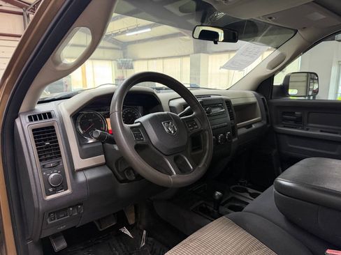Used 2012 RAM 2500 ST w/ Chrome Appearance Group AWD/4WD image 18