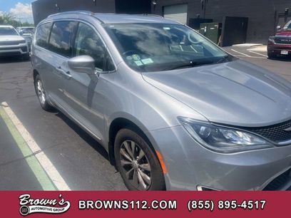Used 2018 Chrysler Pacifica Touring-L