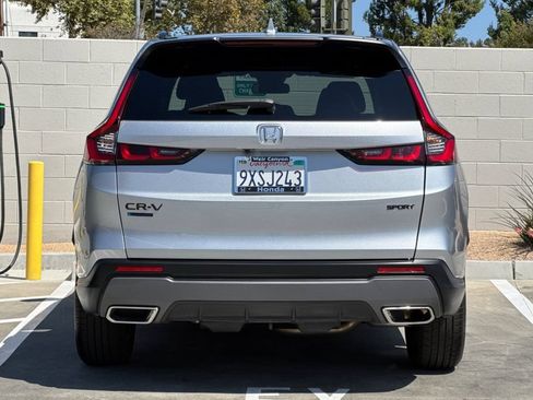 Used 2026 Honda CR-V Sport image 9