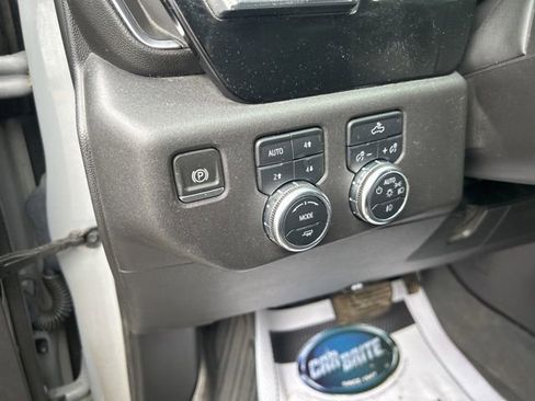 Used 2024 GMC Sierra 1500 Elevation w/ Preferred Package image 16