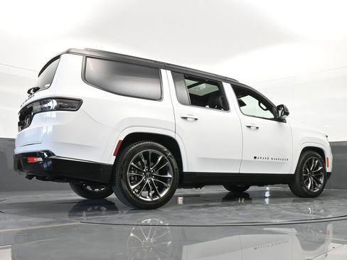 Used 2024 Jeep Grand Wagoneer Series II w/ Quick Order Packagew 28T image 61