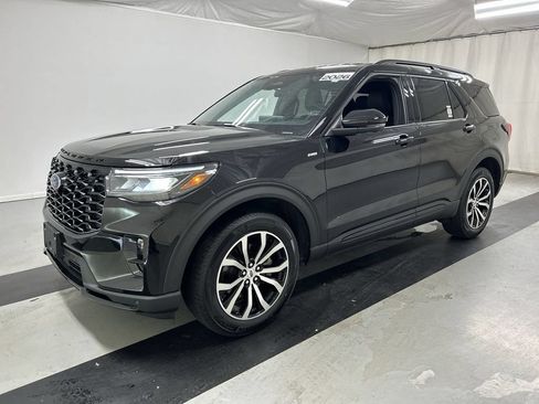 Used 2026 Ford Explorer ST-Line AWD/4WD image 5
